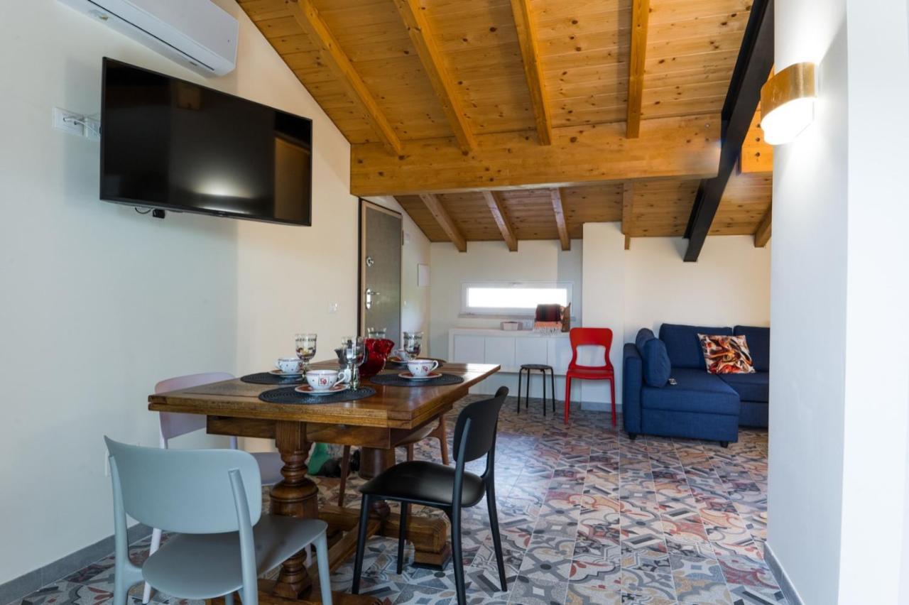 Villa Silvana - Apt Giulia & Michela With Terrace & Parking Pérouse Extérieur photo