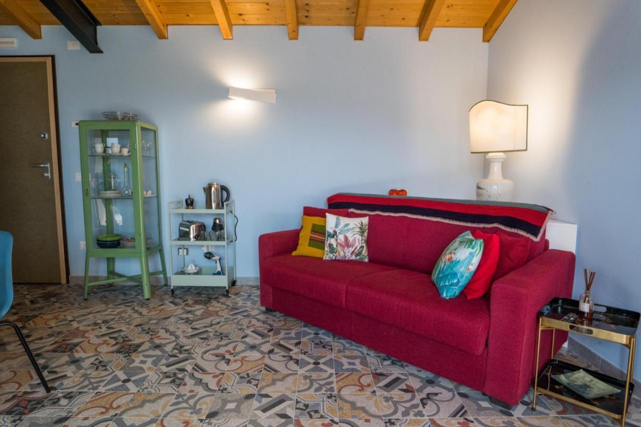 Villa Silvana - Apt Giulia & Michela With Terrace & Parking Pérouse Extérieur photo